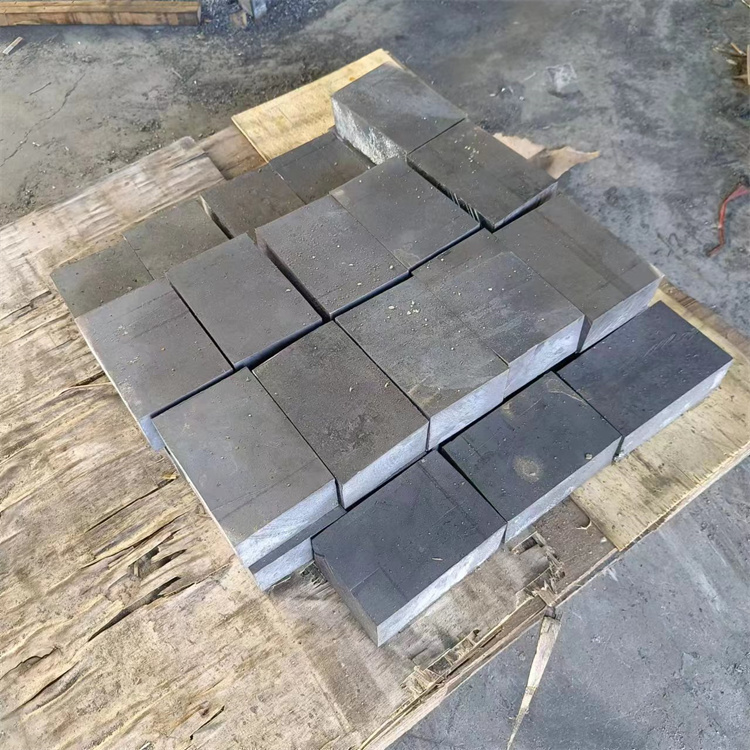 1729663606442650.jpg 大锯铅块 (6).jpg